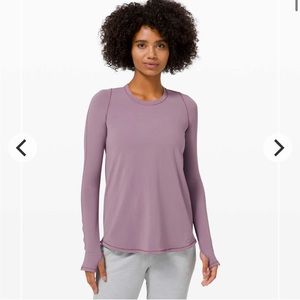 Lululemon tuck and flow long sleeve. Frosted mulberry, rulu fabric, size 6- EUC